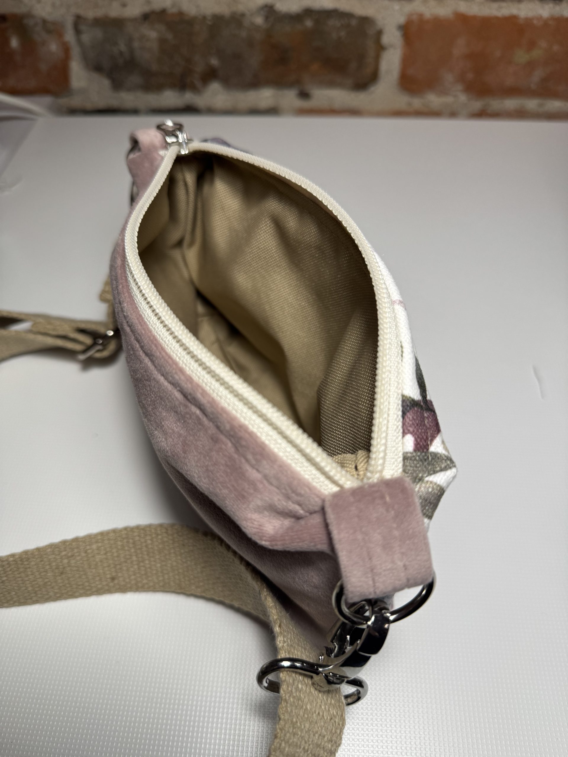 nerka mini wenus - obrazek 2