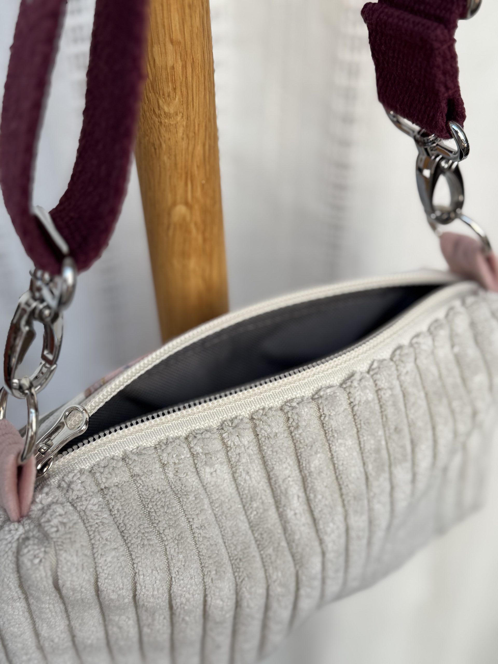 nerka mini różowa - obrazek 2