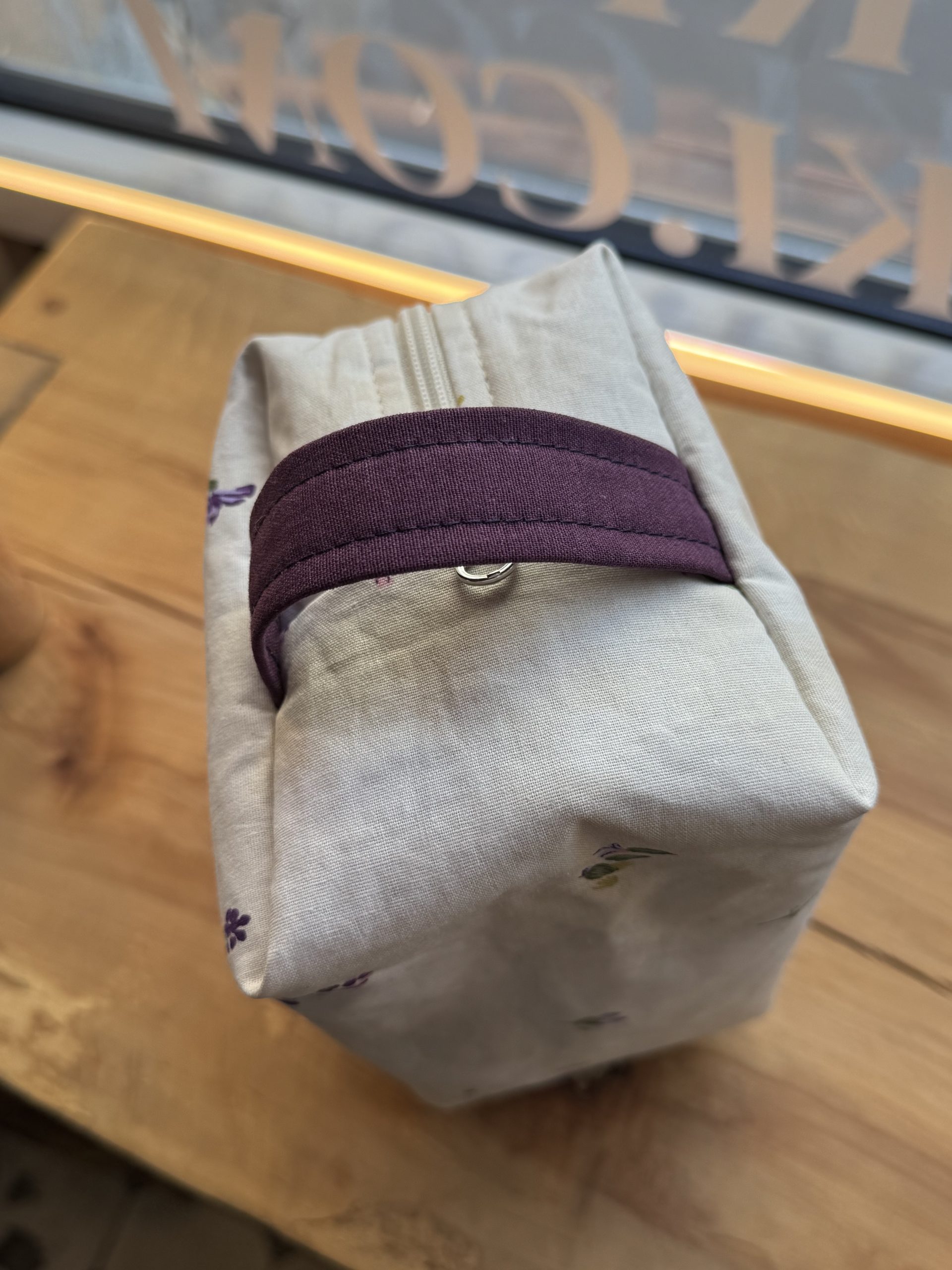 kosmetyczka lawendowa - obrazek 3